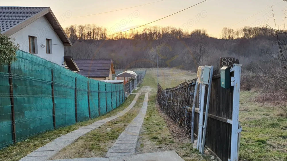 Teren intravilan pentru Casa de Vacanta - Mosoaia -Basangesti