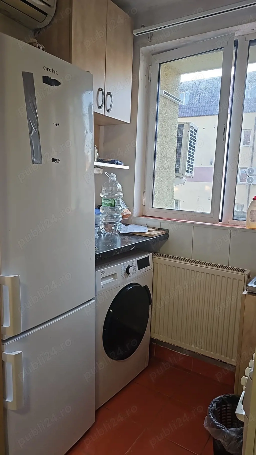 Garsoniera , 1 Decembrie 1918, utilata și mobilata , pet friendly, se accepta cetățeni  straini