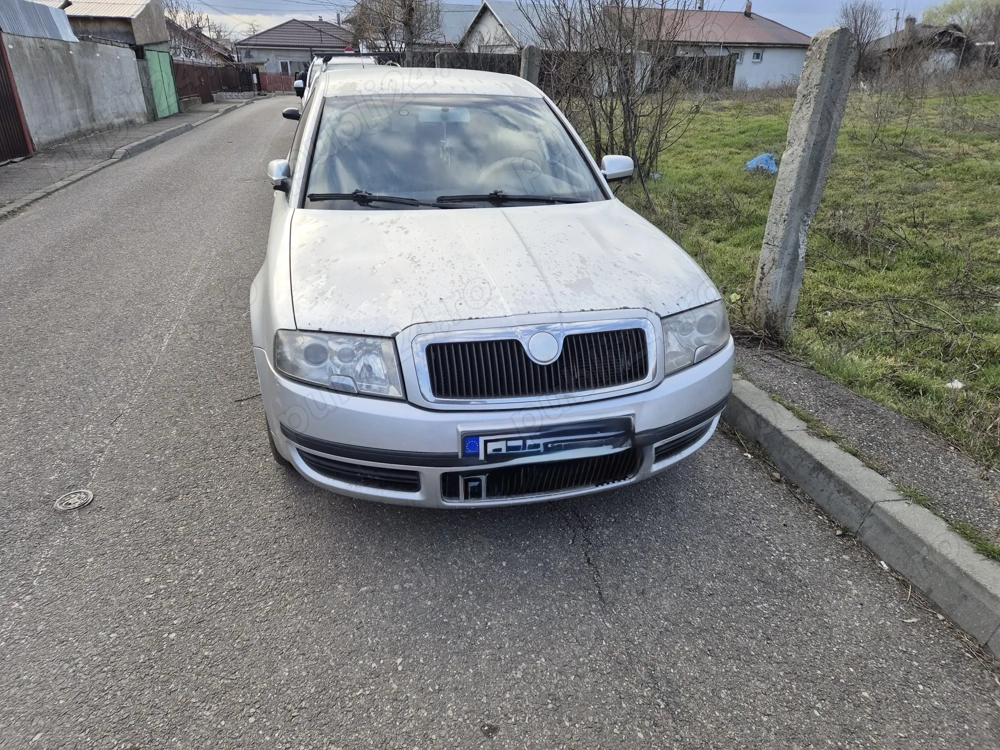Vând Skoda Superb 