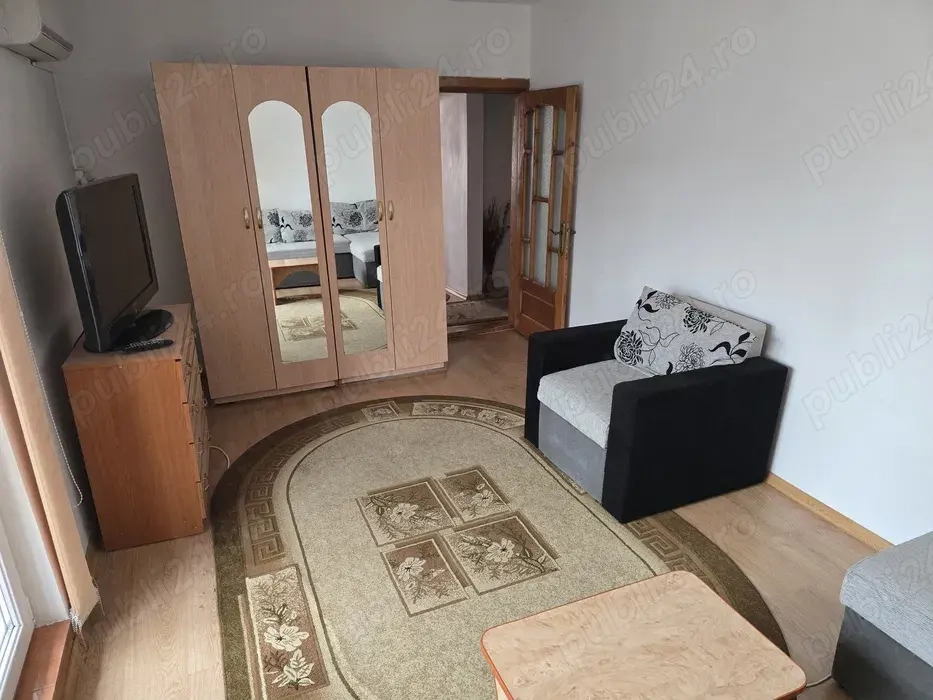 Vand apartament 2 camere