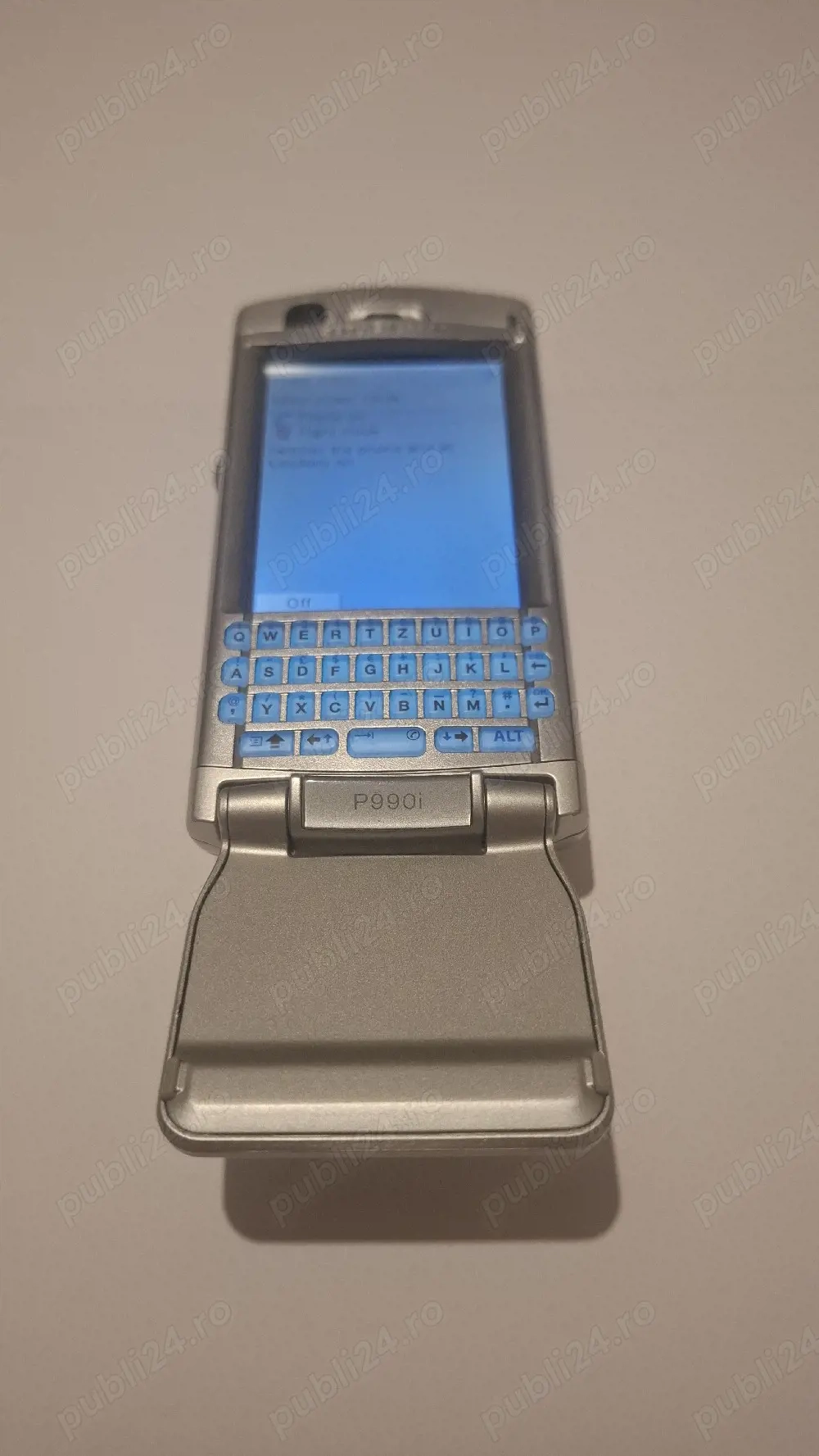 Vând Sony Ericsson P990i