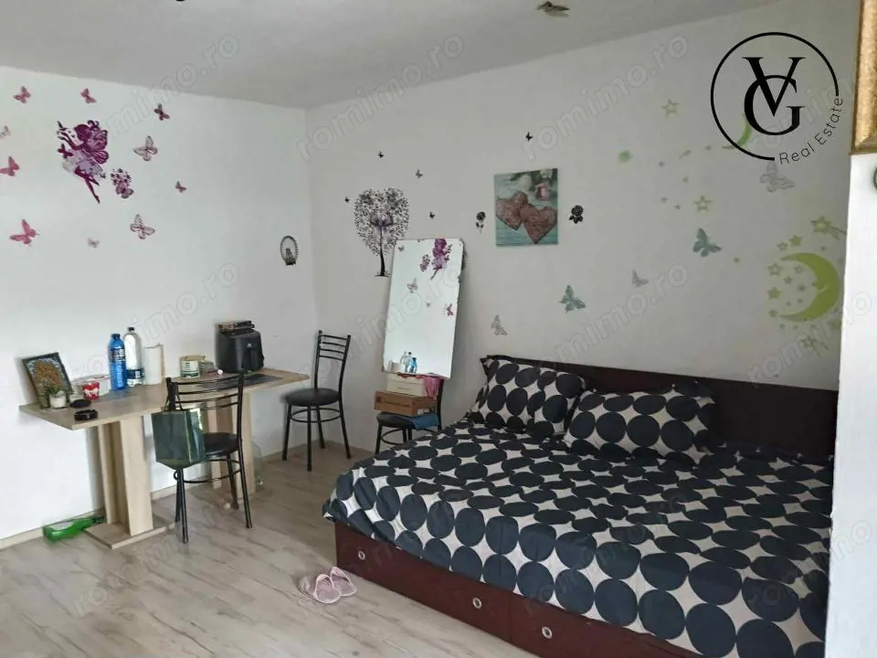 Garsoniera - Piata Minis - Metrou 10 min