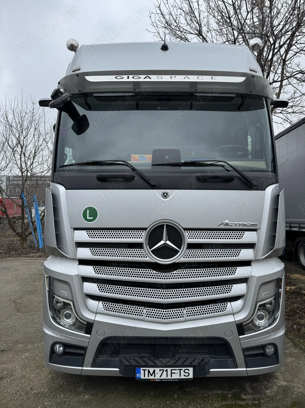 Mercedes-Benz Actros 1853 Low Liner