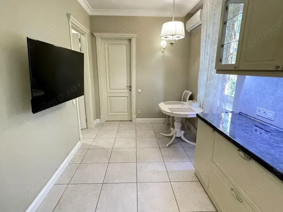 Garsonieră de închiriat   Militari Residence