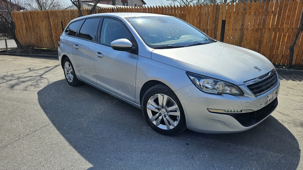 Peugeot 308 1.2 e-THP Active   2016   110 CP   Benzină