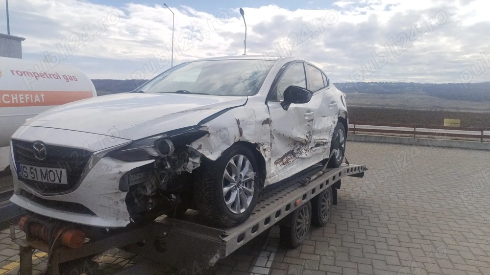 Mazda 3 facelift 2014 