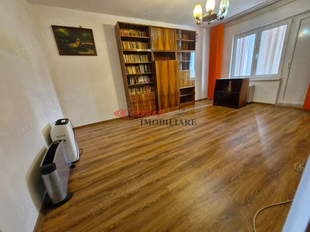 Dristor, Racari, Decomandat