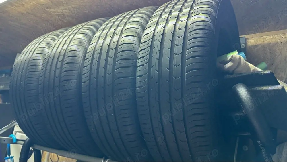 Set anvelope Continental de vară