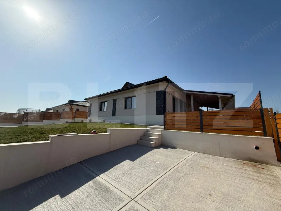 Casă Unifamilială Nouă, 118 mp, Curte 500 mp, Corușu