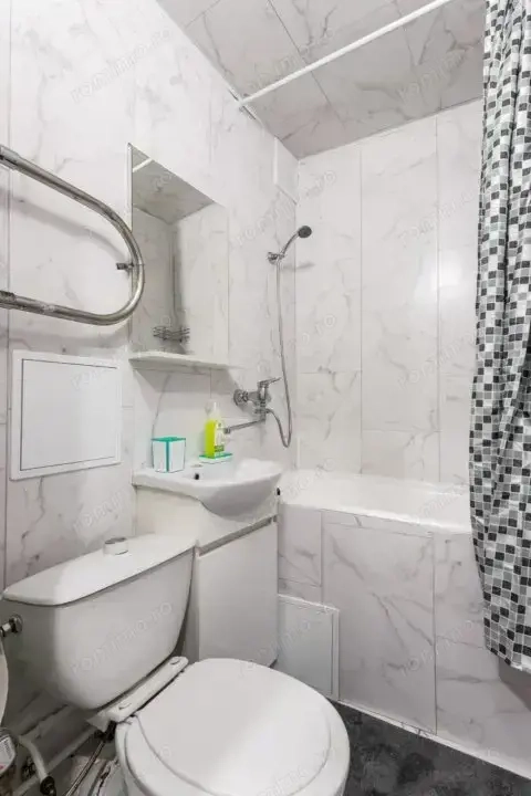  Garsoniera in zona Rahova