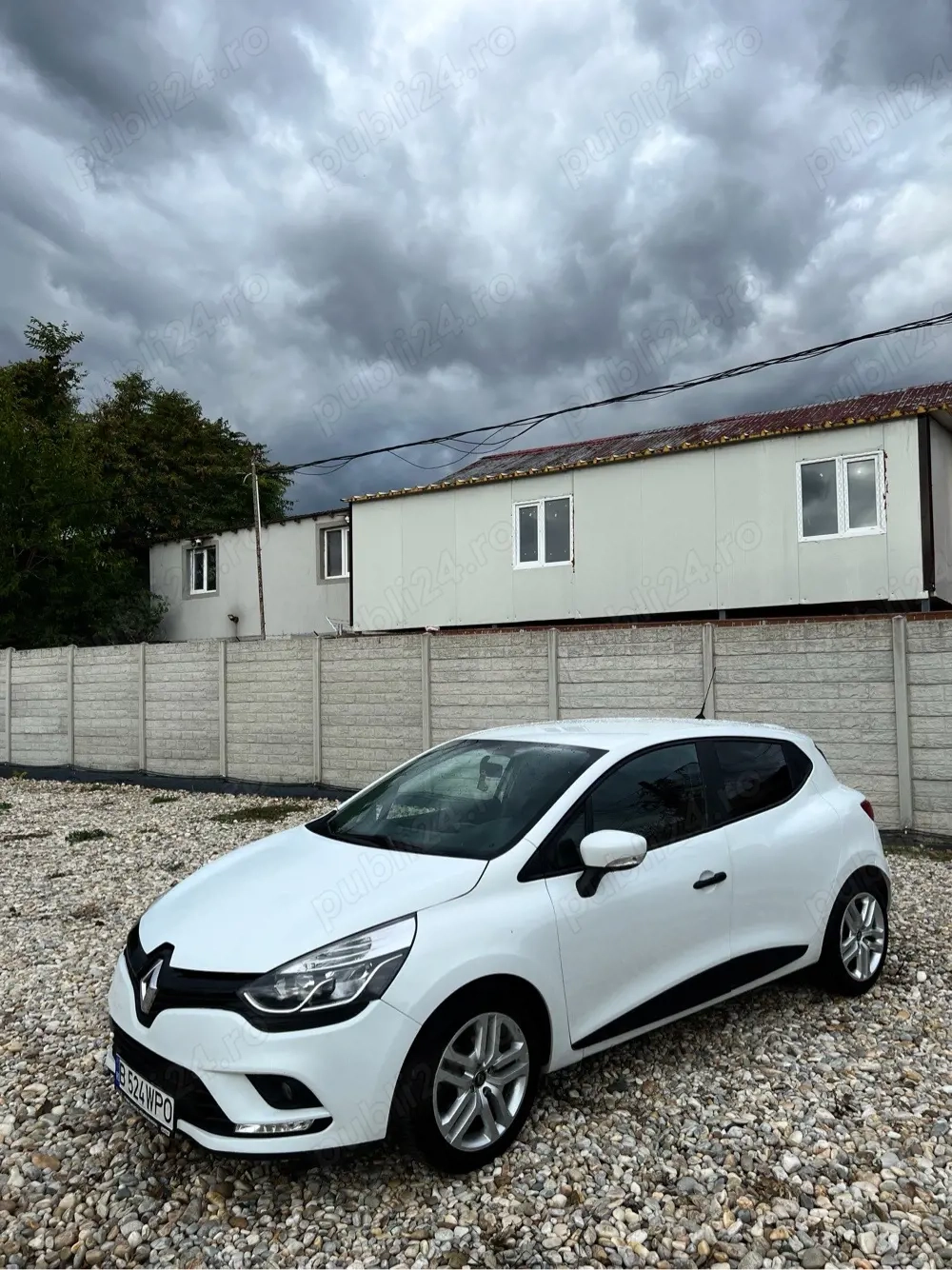 vand renault clio 4 2019 luna a 12 a 65k km 