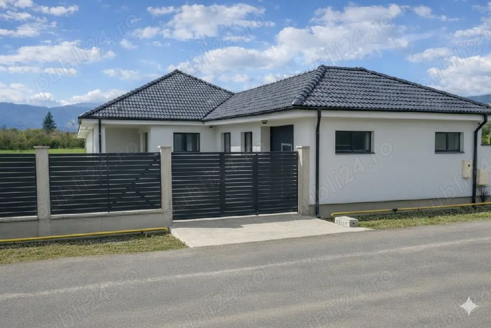 Casă parter cu teren 2200m2 la 10 min de Sibiu