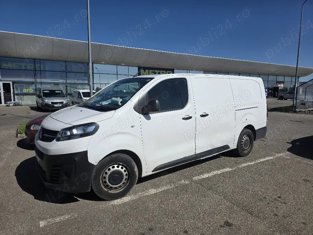 dezmembrez opel vivaro 2020 1.5 diesel euro 6