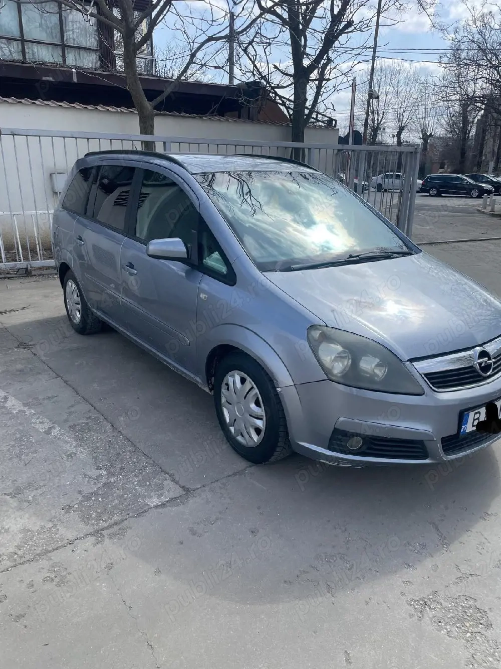 Opel Zafira 
