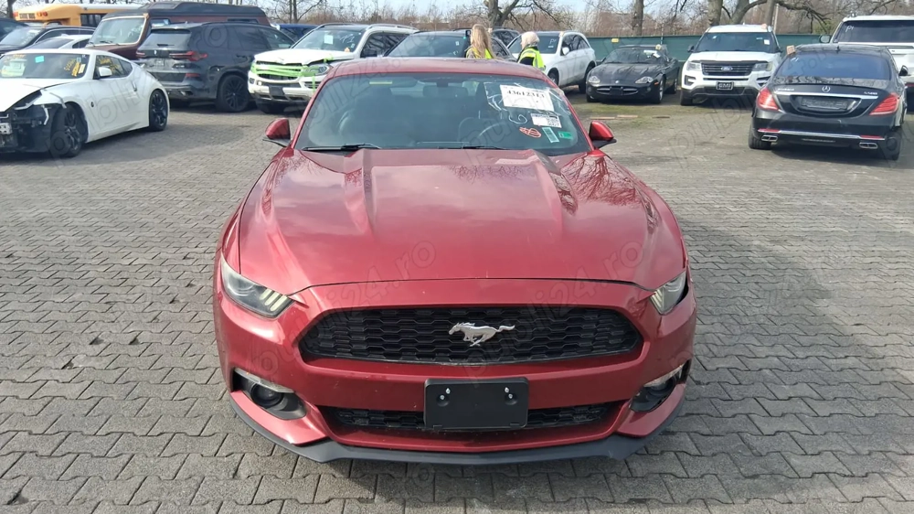 Vând Ford Mustang 2.3 din 2017 preț 14900