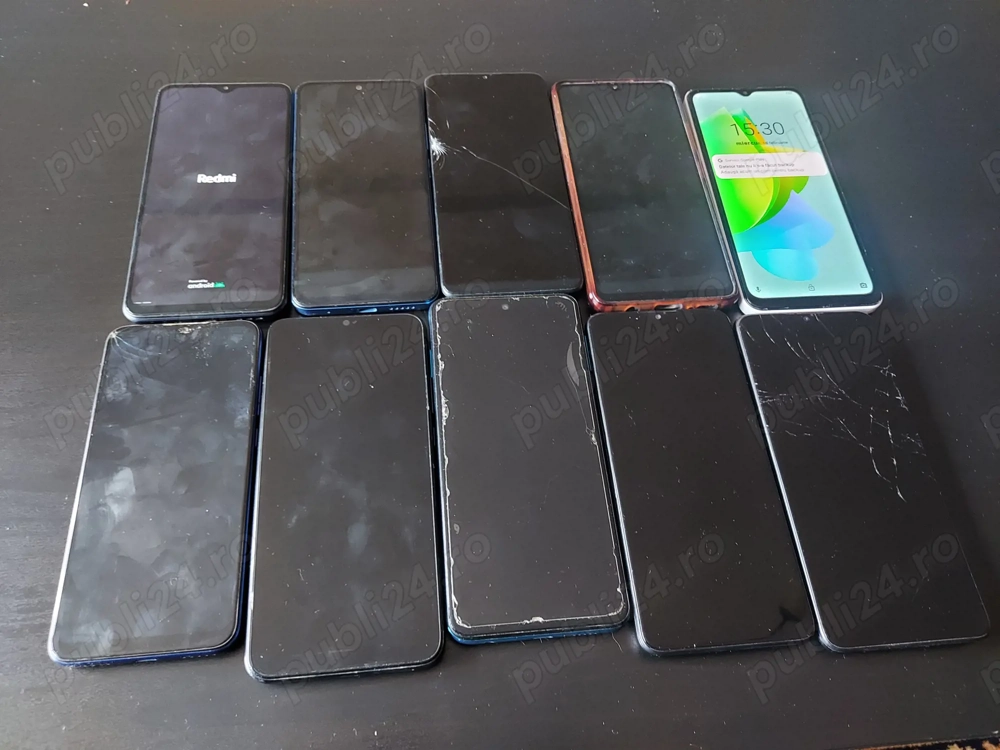 Vând telefon alcatel