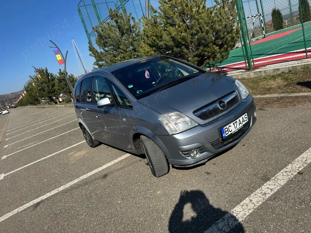Opel Meriva 1.6 benzina