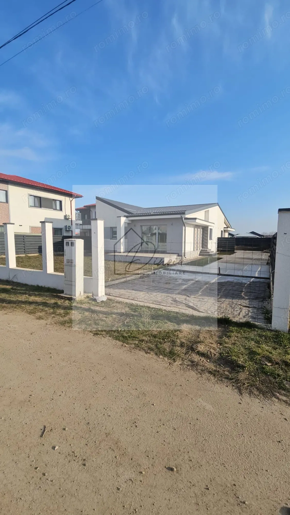 Case de vanzare Tunari