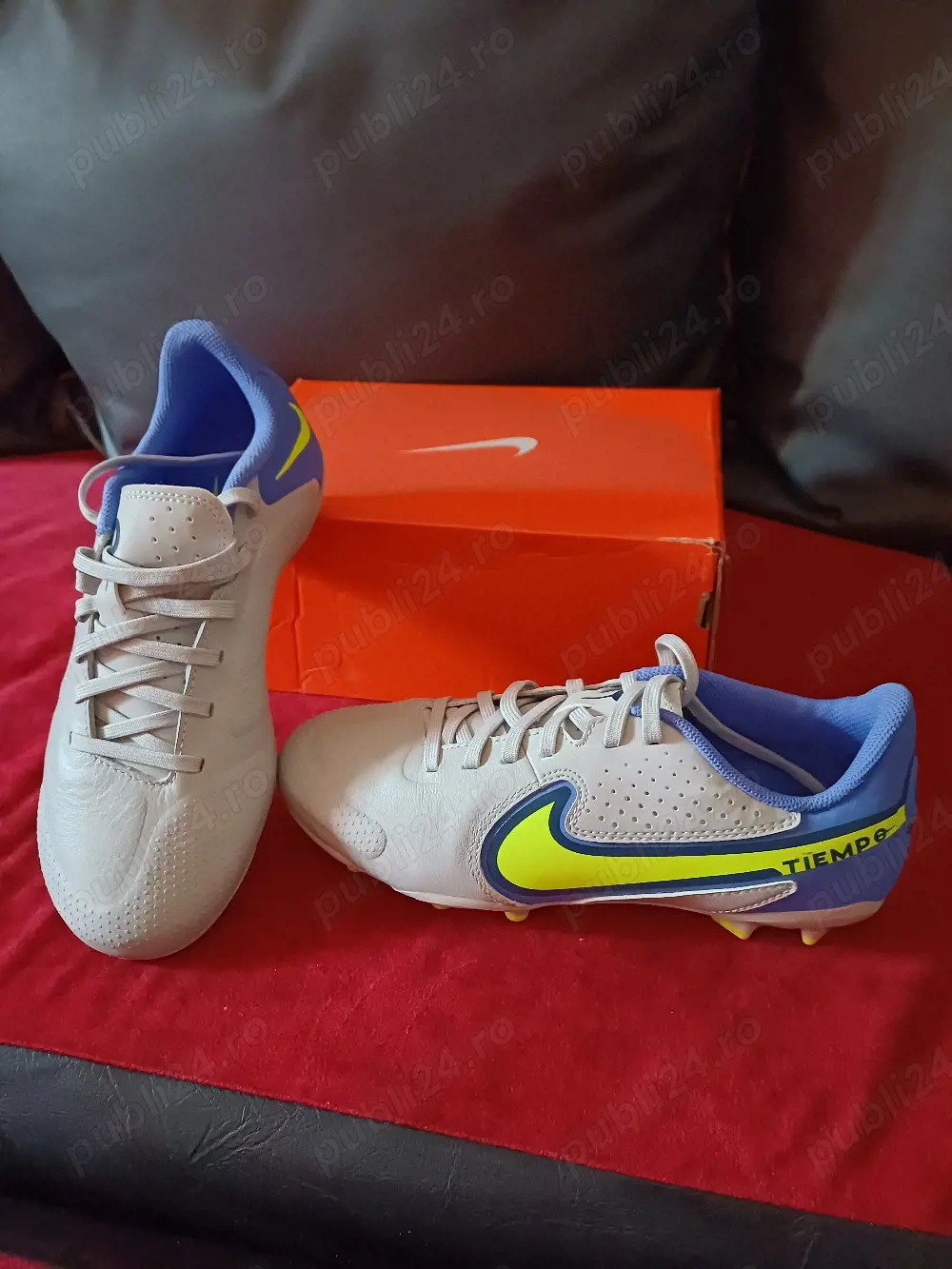 Ghete fotbal Nike Legend 9 Academy