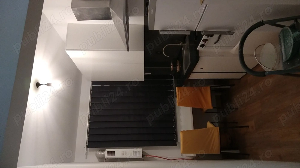  Chirie Garsoniera in Lupeni 