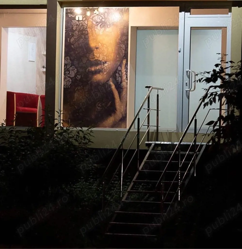 Inchiriez camera si post in incinta salonului Pitesti