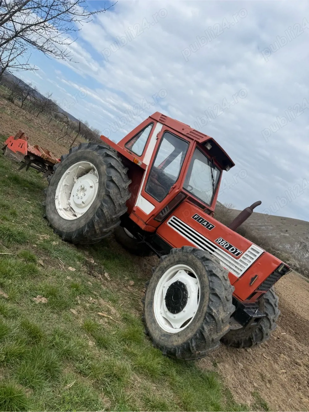 Vand Tractor Fiat 980DT