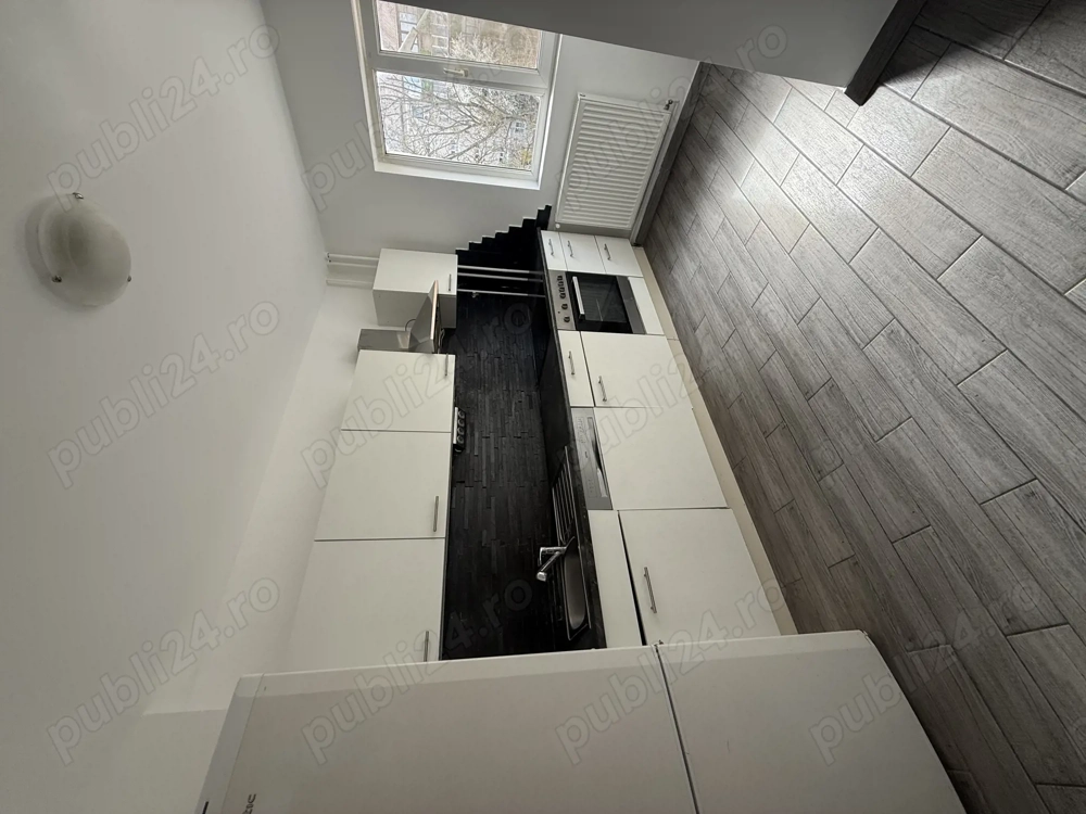 Apartament cu 3 camere decomandat, 2 băi, etajul 2 Soarelui la 3 minute de Sud Plaza
