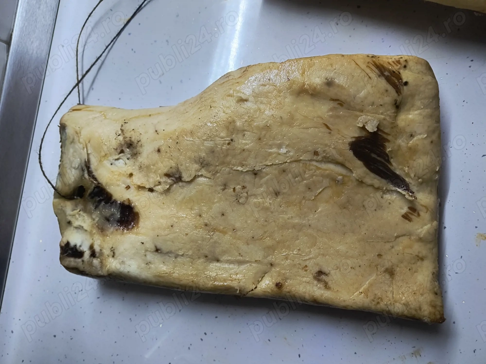 Vând slănină proaspăt afumată 