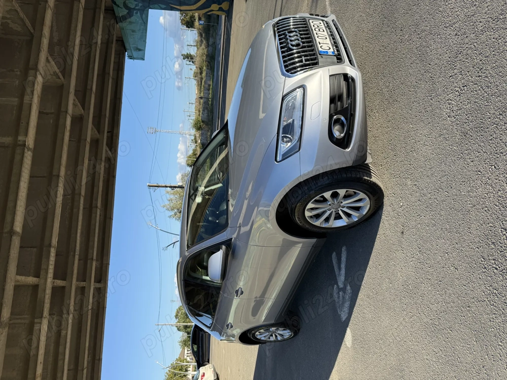 Audi Q5. 2015