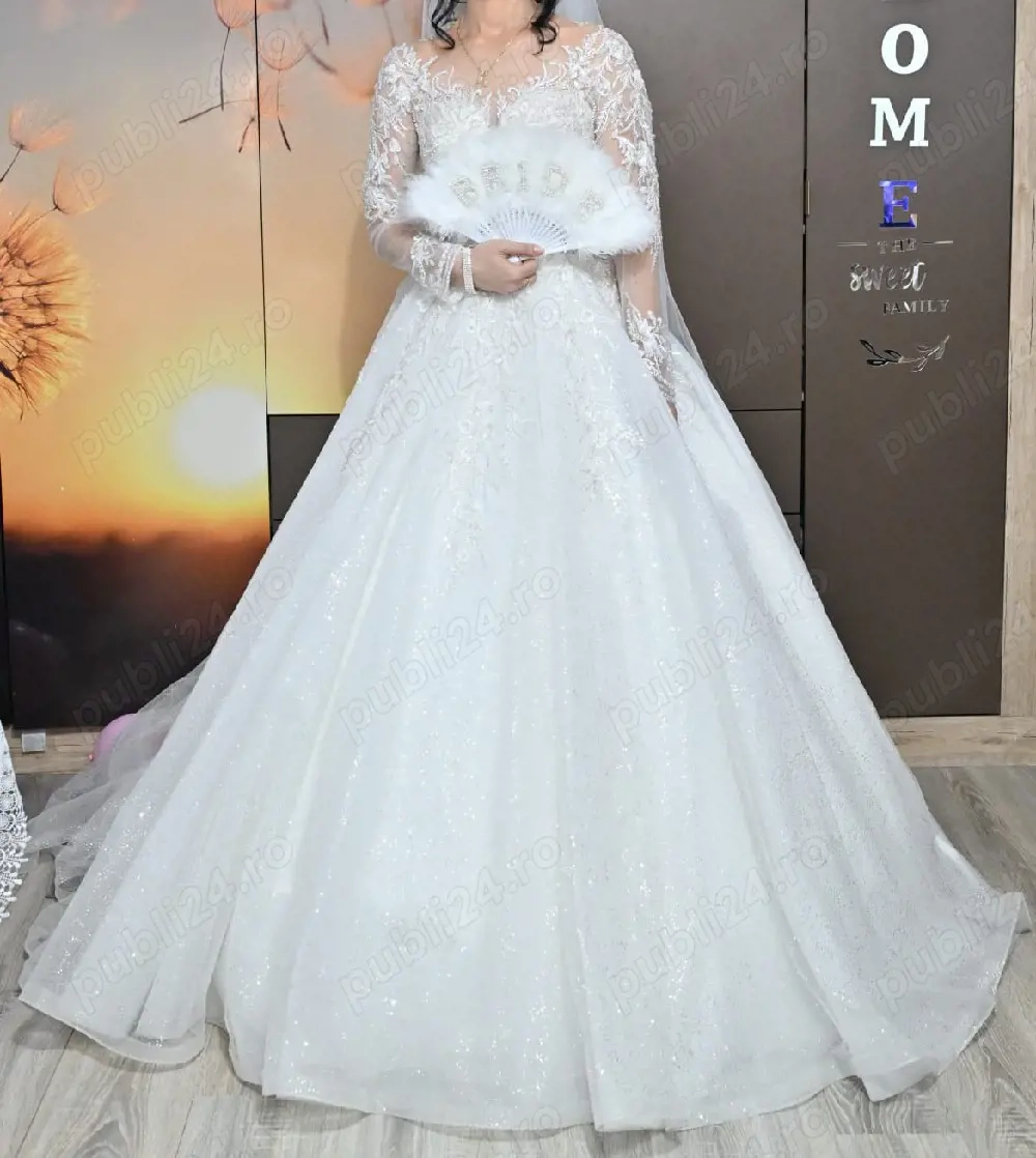 vand rochie de mireasa 1000 Ron  