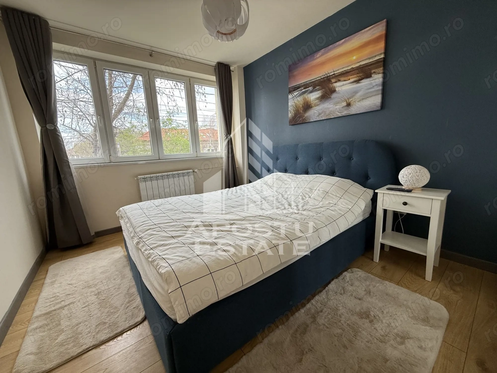 Apartament 2 camere de vanzare, decomandat, zona Centrala, Timisoara