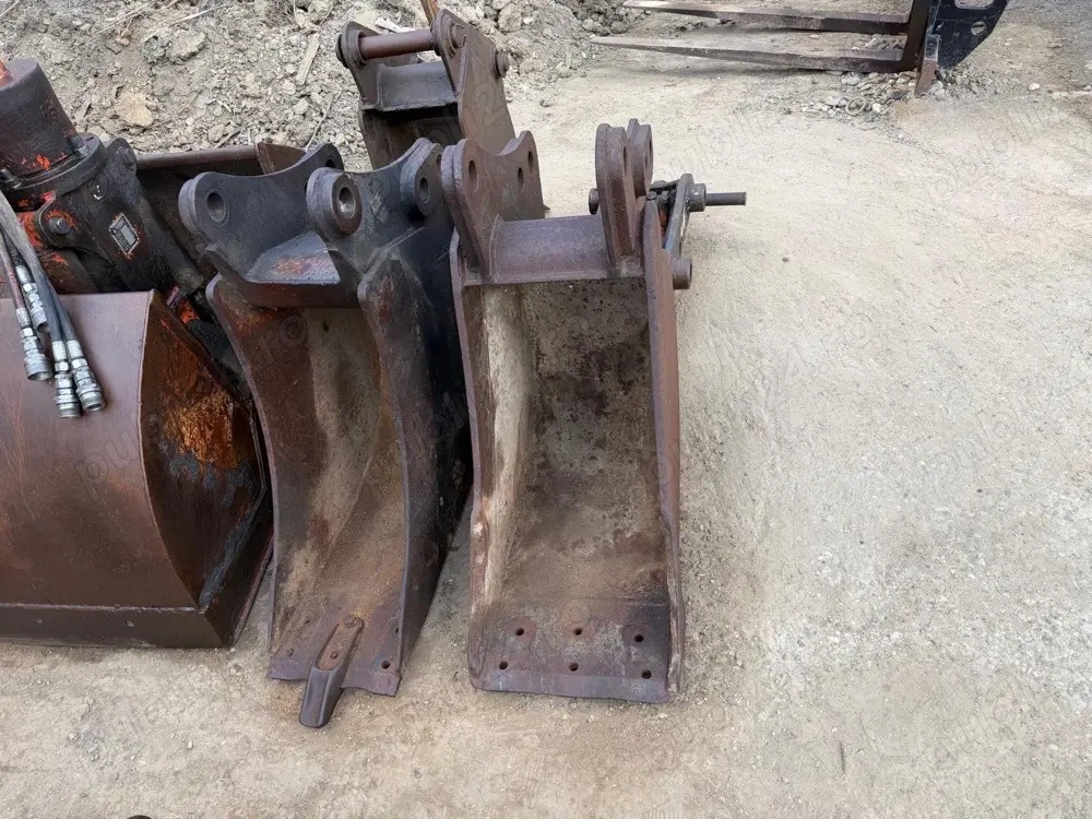 Vand Cupe Buldoexcavator