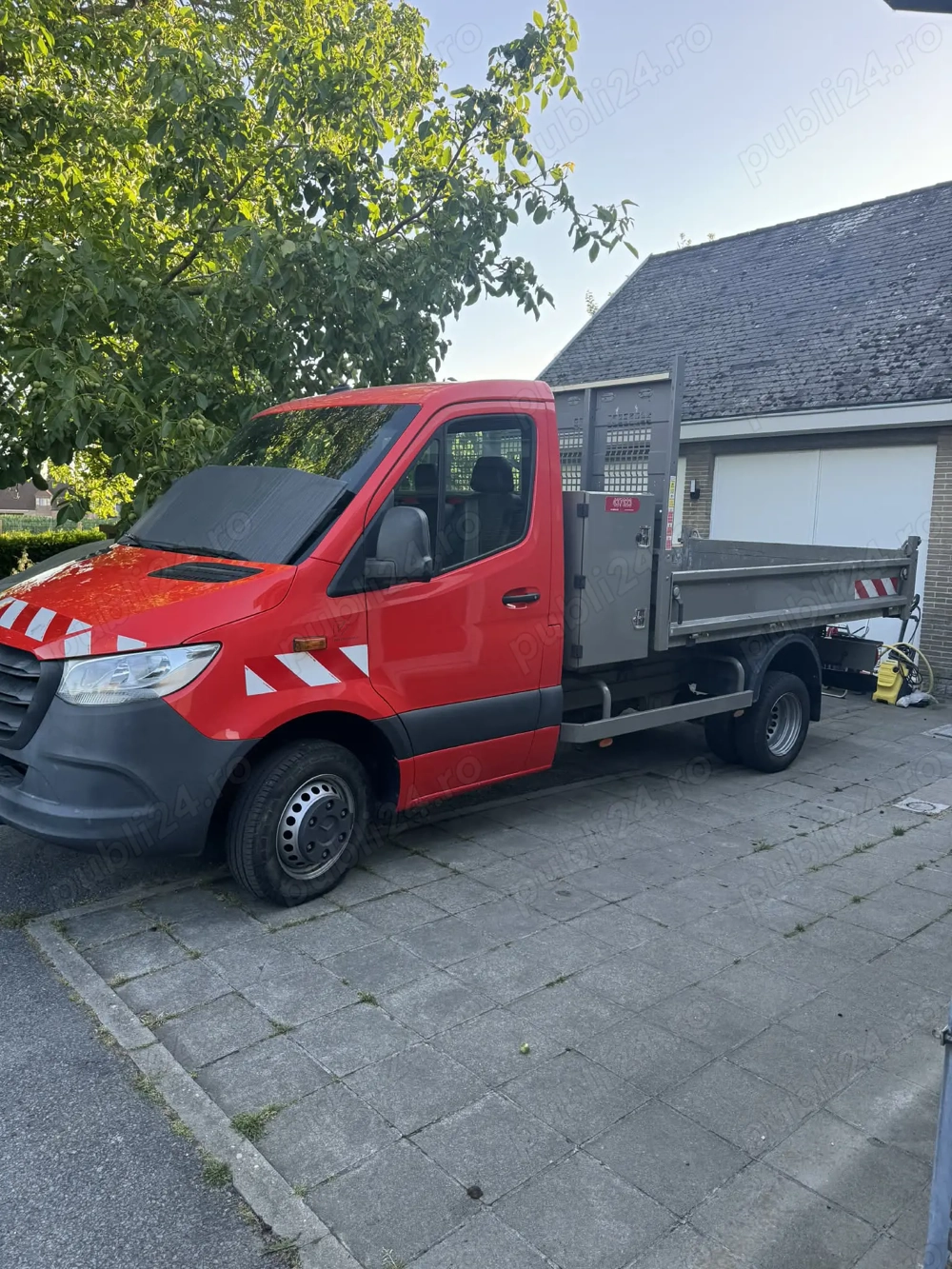 Vand MercedesBenz Sprinter,Vând panouri sandwich acoperiș la 5 metri si la 3 metri ,grosime de 10 si