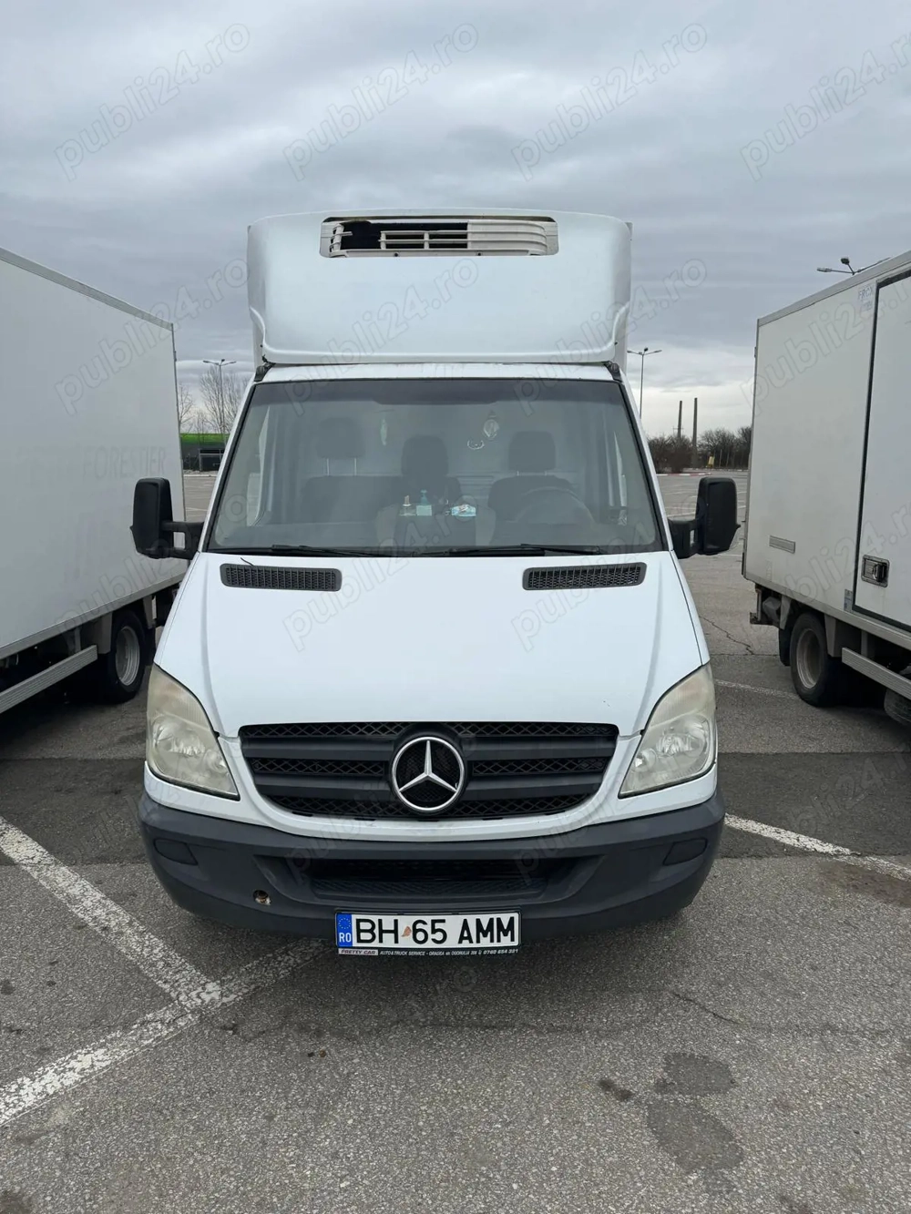vand Mercedes-Benz sprinter duba frig
