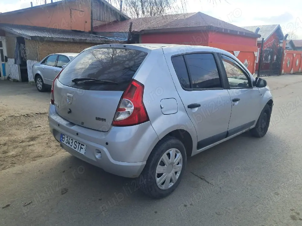 dacia sandero an 2009 