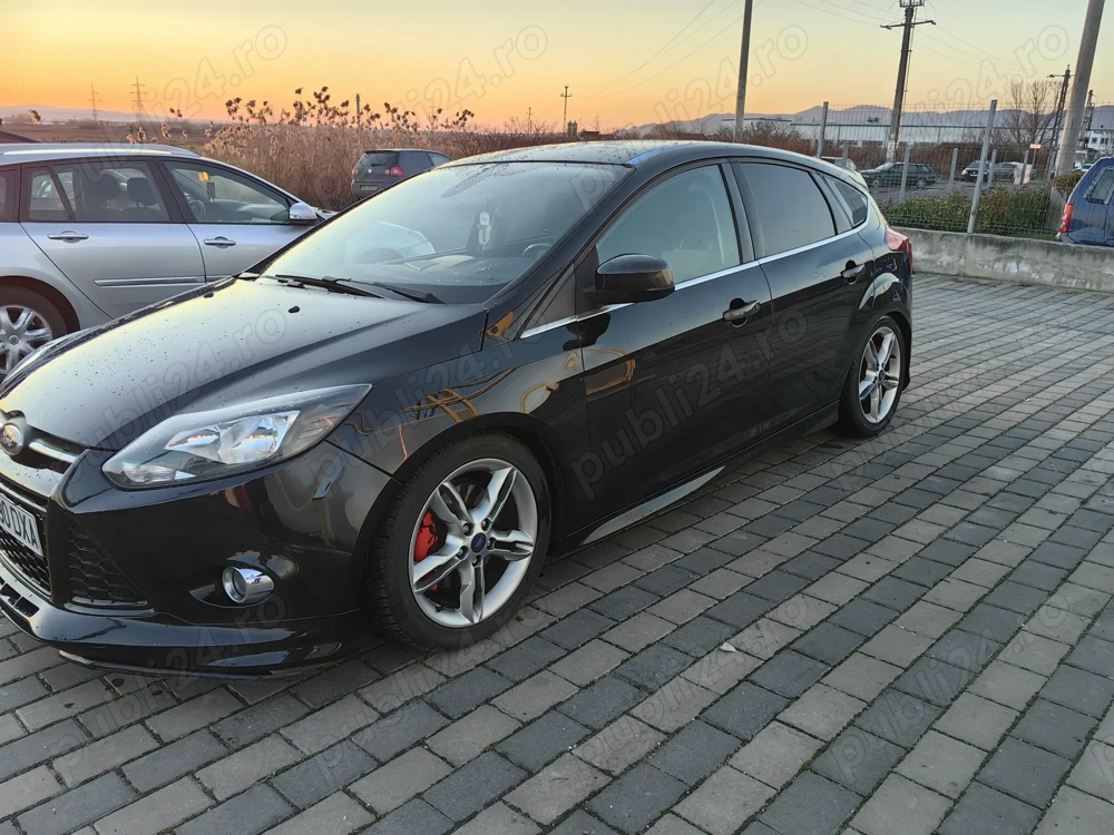  Vând Ford focus mk3 2013