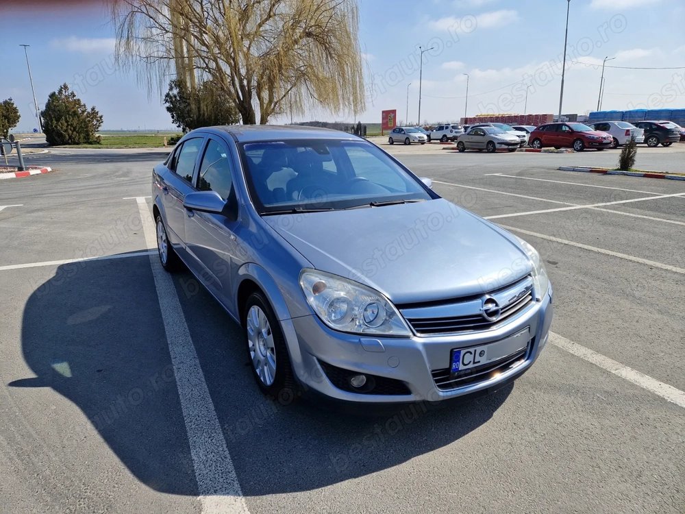 Opel Astra H Sedan 1.6 benzina 116cp EURO 4