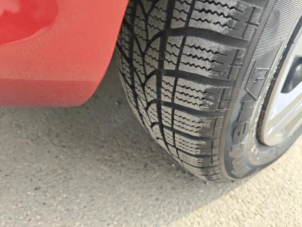 Ford Fiesta 1.3 benzină, Aer condiționat funcțional 