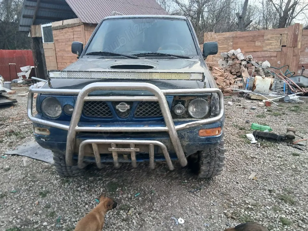vând Nissan terrano 2 27 în stare de funcționare pentru cînp sau pentru 