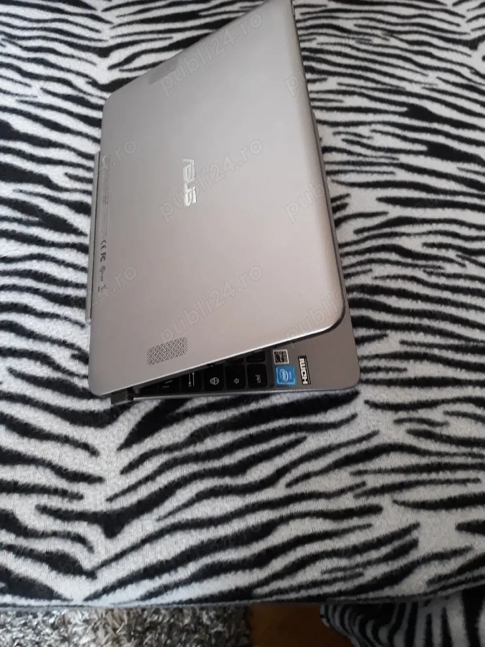 Tabletă Laptop 