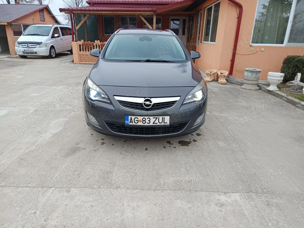 Opel astra j sport tourer