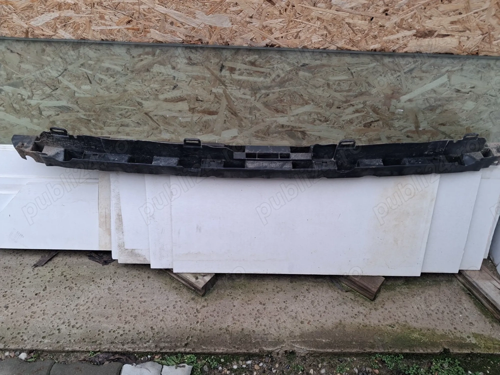 Armatura  bara spate renault  master 2024