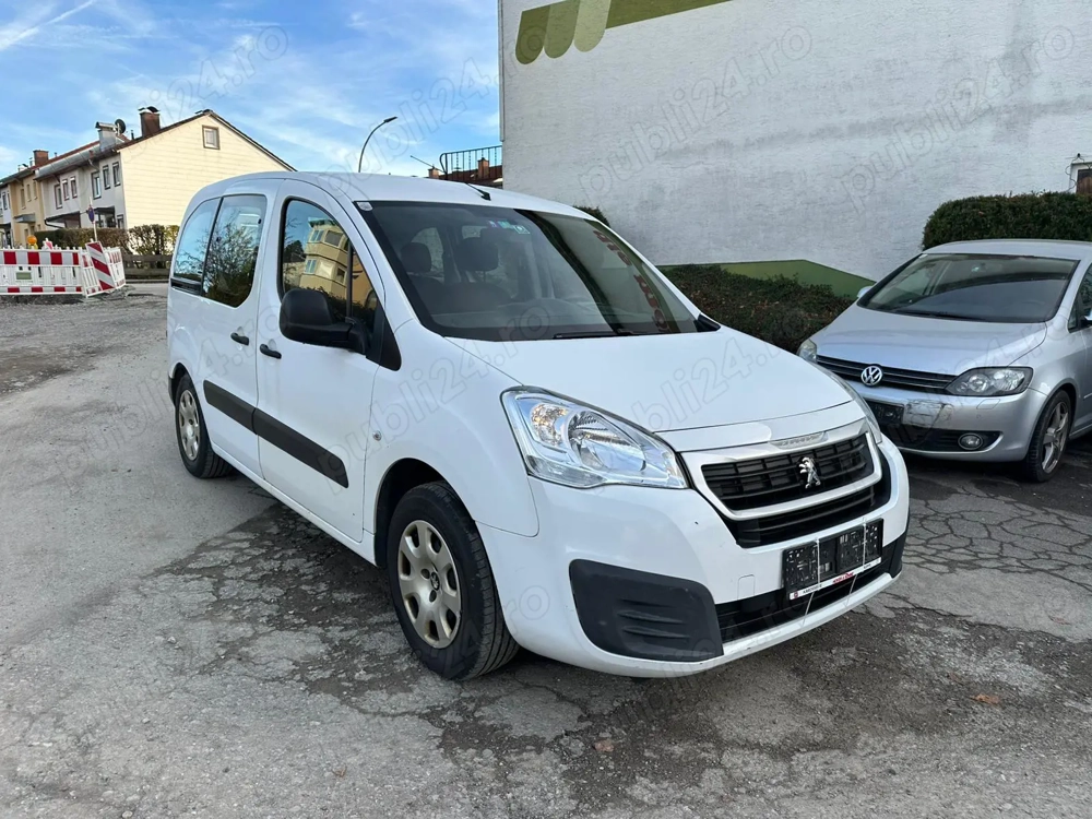 Vand Peugeot  Partner 1.2 benzina , an  09 2018, euro 6