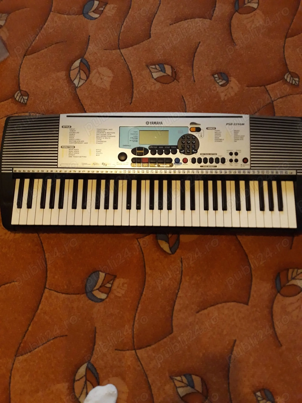 Orga Yamaha PSR 225GM, 61 clape 
