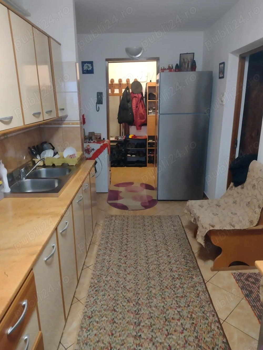 Apart 2 cam zona centrala 60 mp 8 8