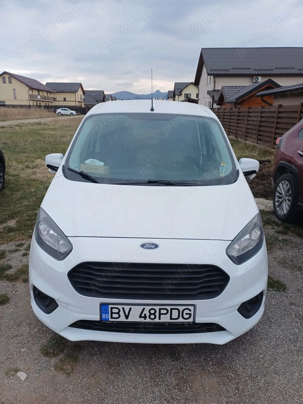Ford Tourneo Courier 2020