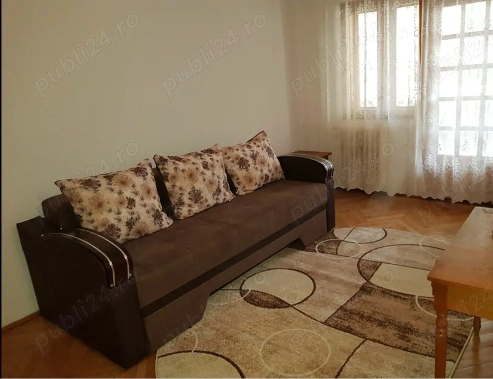 Garsonieră de închiriat 