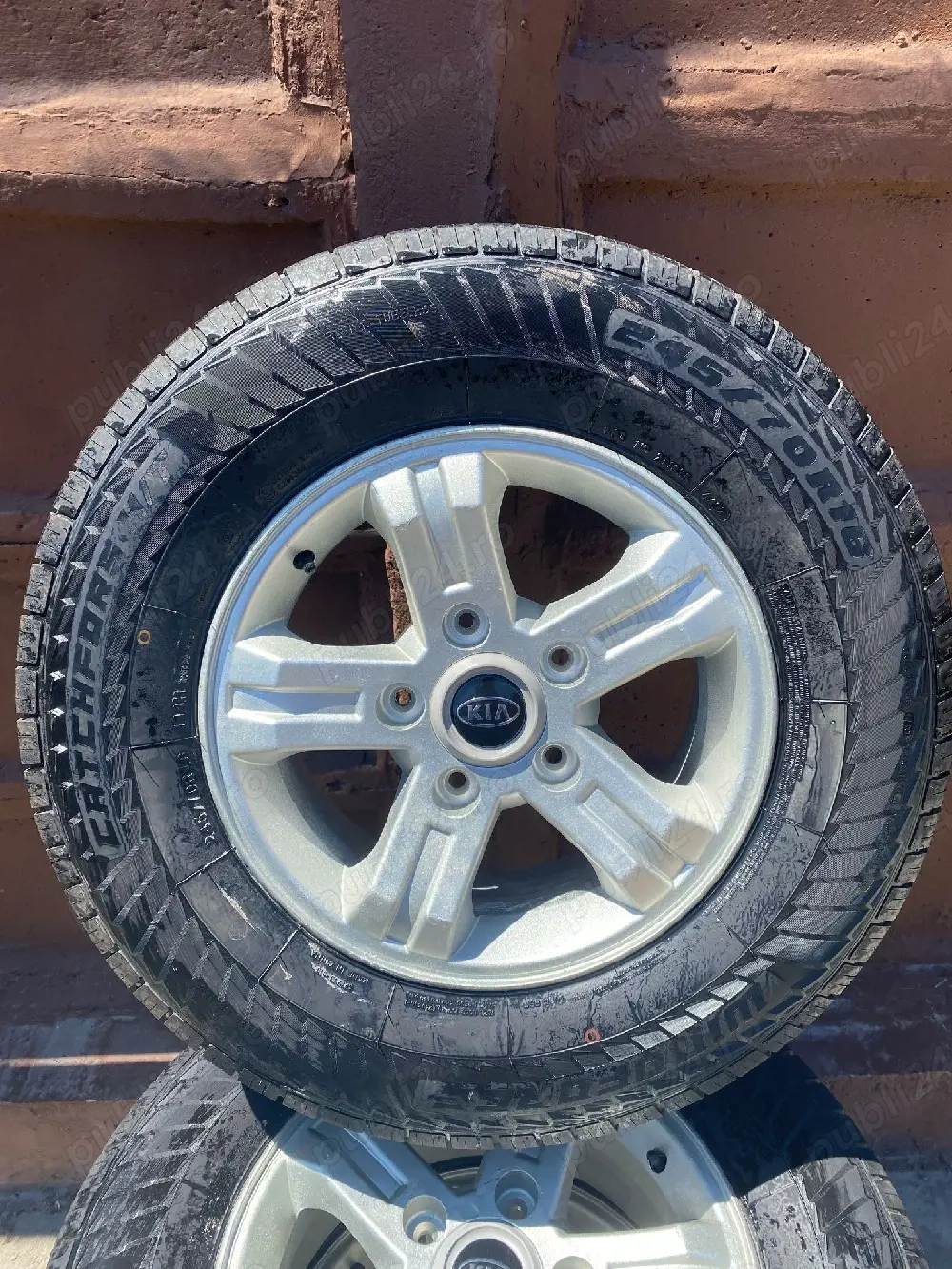 roti Kia Sorento cu ,cauciucuri de vara 