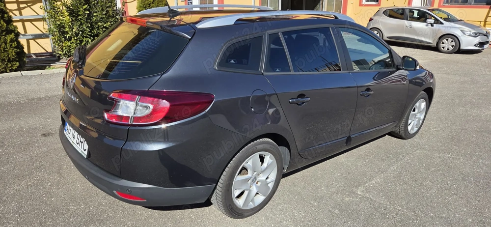 Renault Megane Grandtour Paris