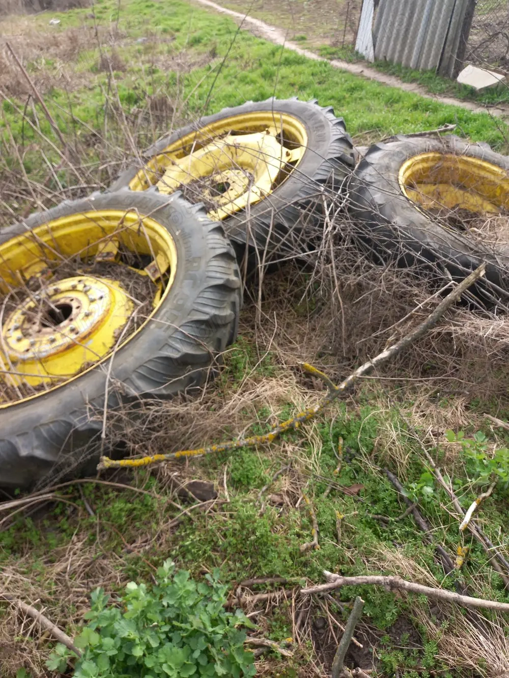 vand roti tehnologice tractor johndeer 6400